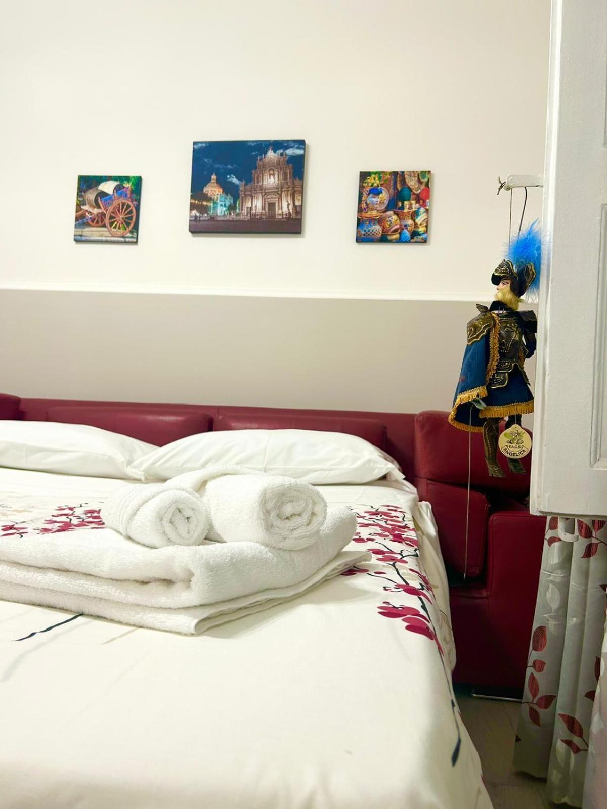 Apartments For Rent Catania Exterior photo