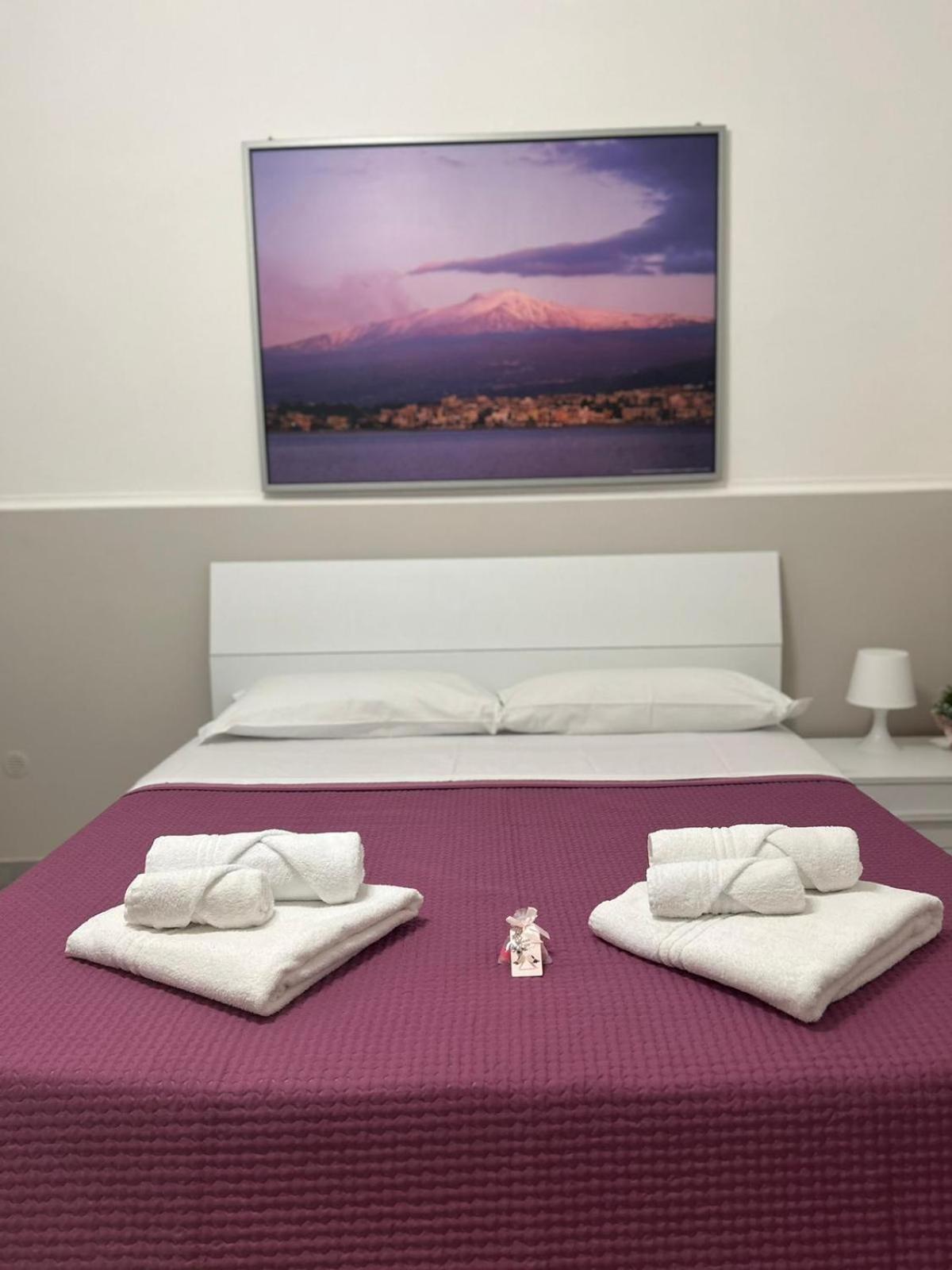 Apartments For Rent Catania Exterior photo